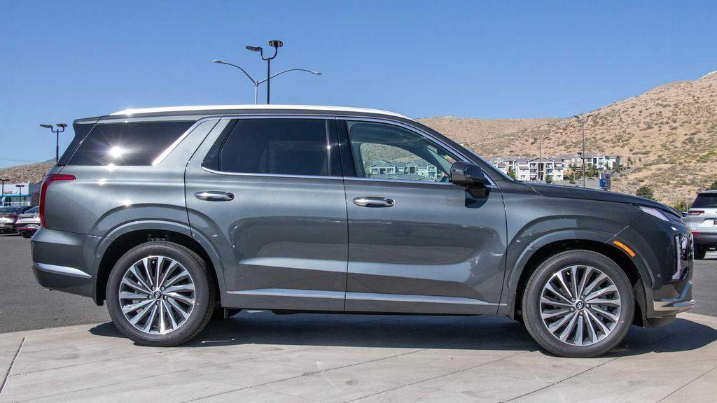 new 2025 Hyundai Palisade car, priced at $53,237