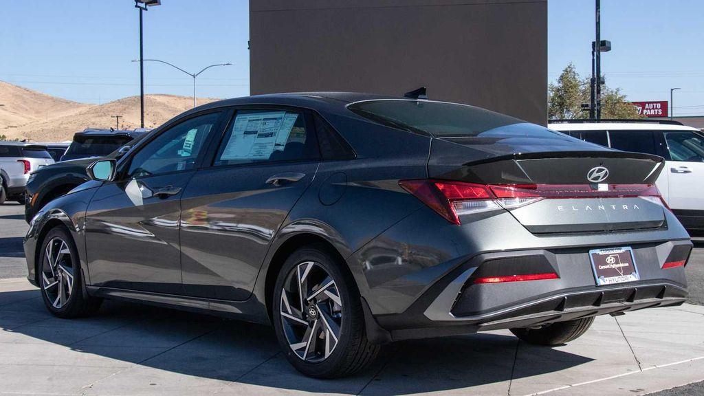new 2025 Hyundai Elantra car, priced at $25,010