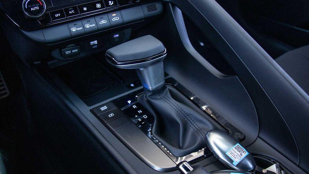 new 2025 Hyundai Elantra car, priced at $25,010