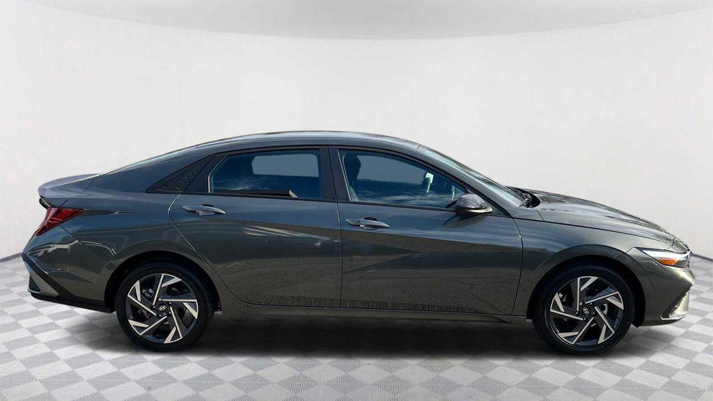 new 2025 Hyundai Elantra car, priced at $25,010