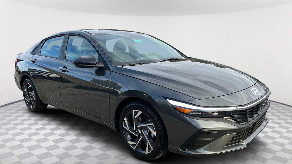new 2025 Hyundai Elantra car, priced at $25,010