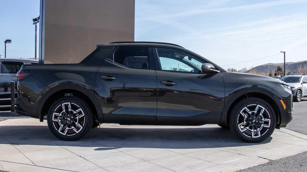 new 2025 Hyundai SANTA CRUZ car, priced at $42,690