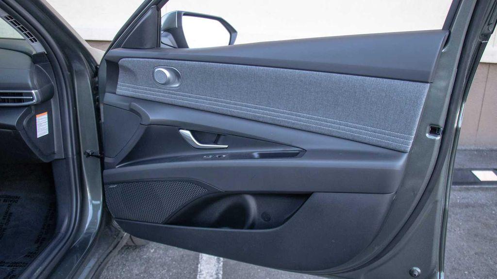 new 2025 Hyundai Elantra car, priced at $31,380