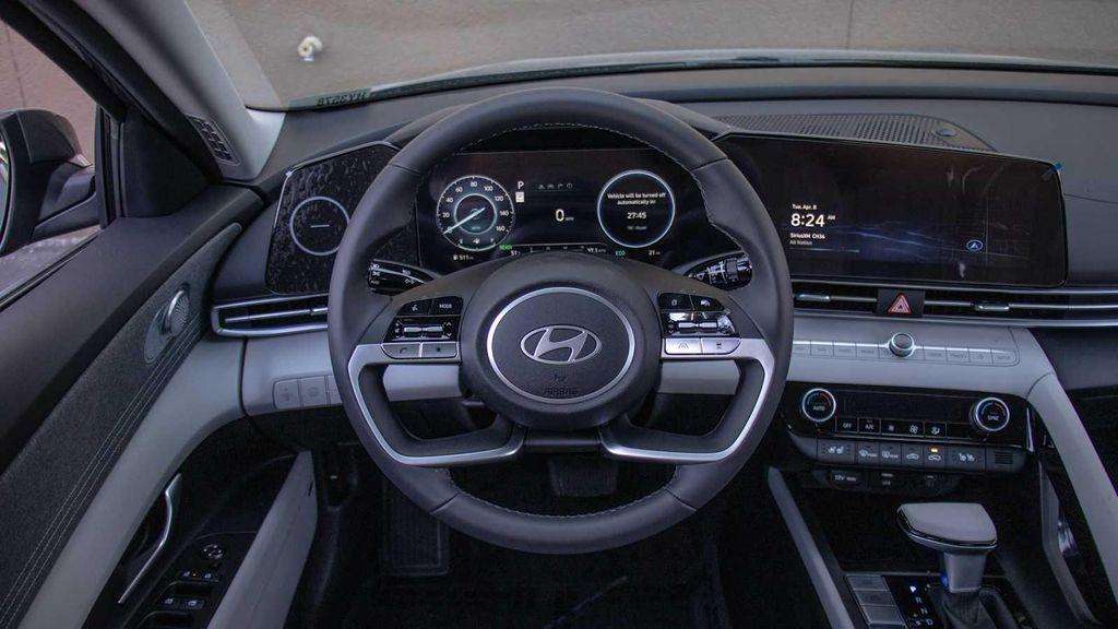 new 2025 Hyundai Elantra car, priced at $31,380