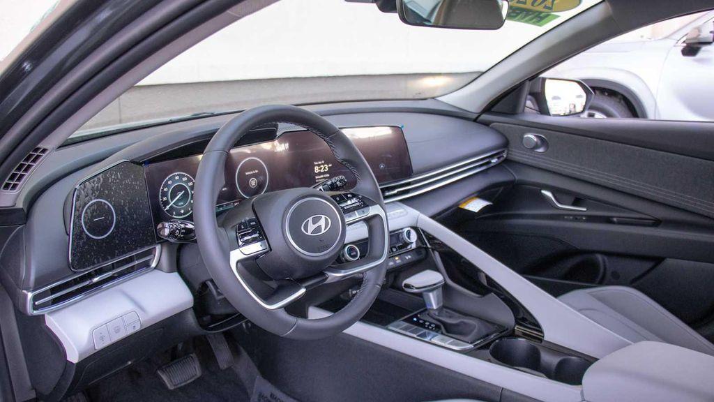 new 2025 Hyundai Elantra car, priced at $31,380