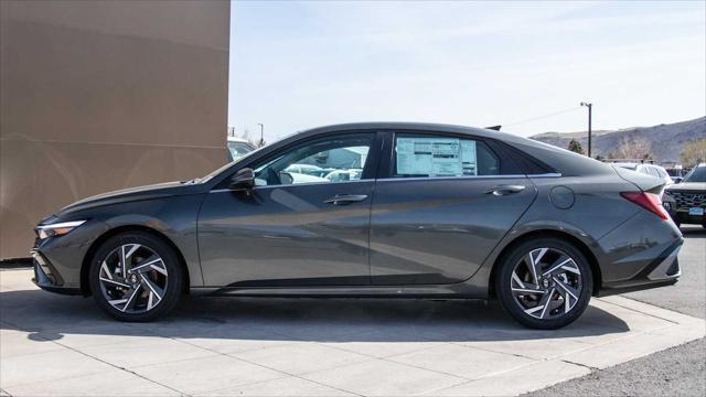 new 2025 Hyundai Elantra car, priced at $31,380