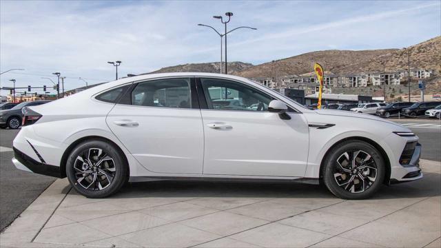 new 2025 Hyundai Sonata car, priced at $31,705