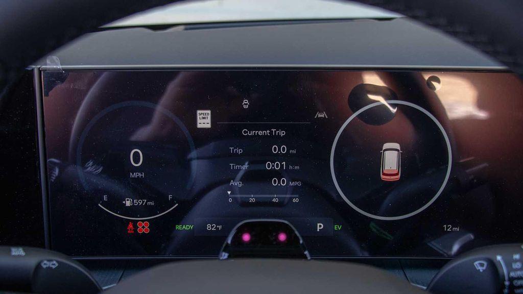 new 2025 Hyundai SANTA FE HEV car, priced at $52,075