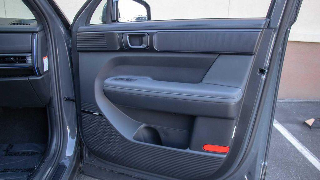 new 2025 Hyundai SANTA FE HEV car, priced at $52,075