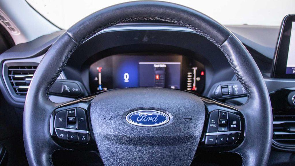 used 2023 Ford Escape car, priced at $21,650