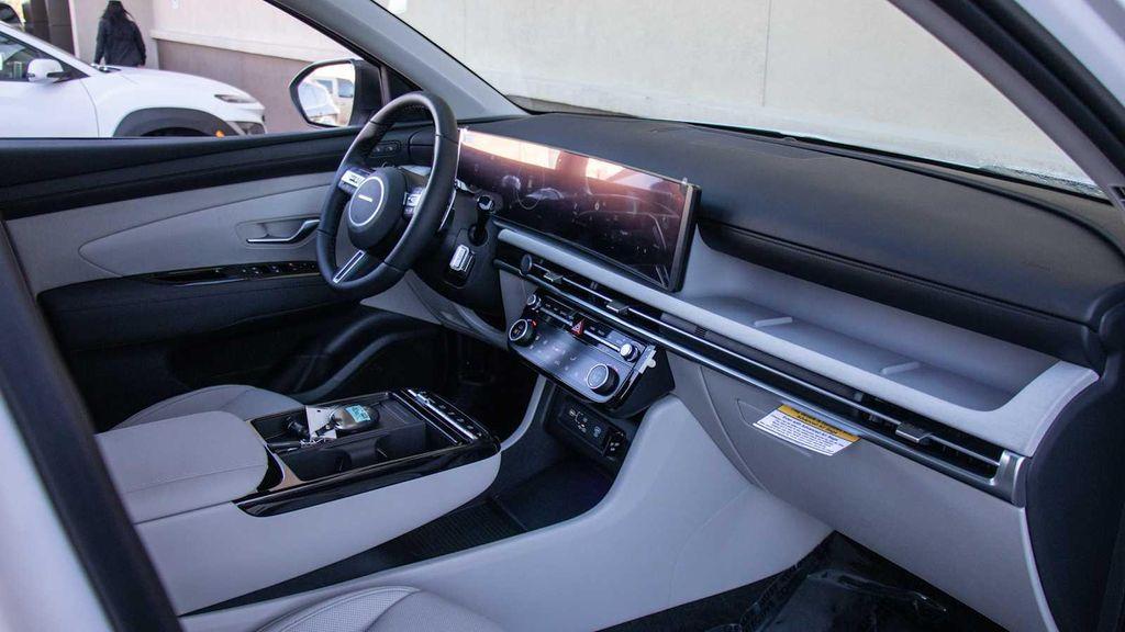 new 2026 Hyundai Tucson car, priced at $43,595