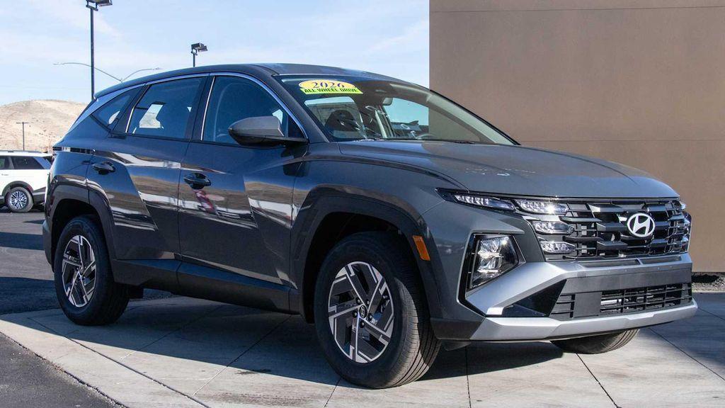 new 2026 Hyundai TUCSON Hybrid car, priced at $34,695