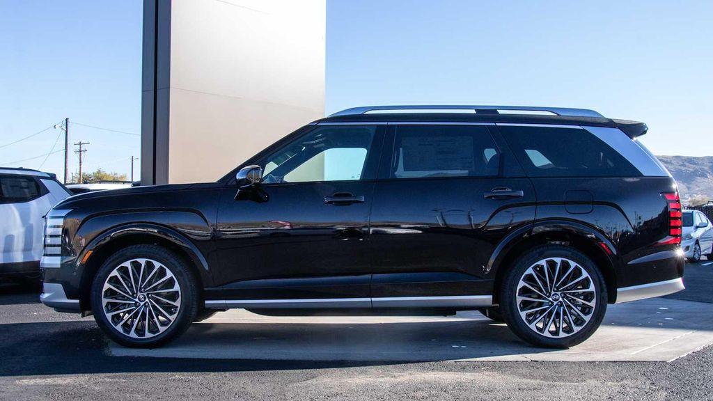 new 2026 Hyundai Palisade Hybrid car, priced at $60,860