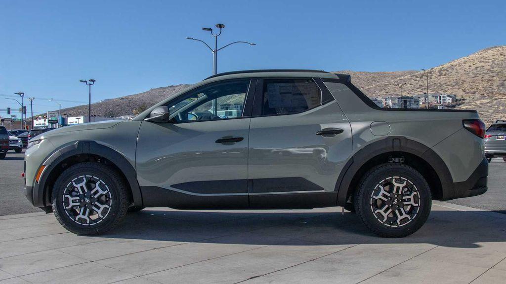 new 2025 Hyundai SANTA CRUZ car, priced at $40,204