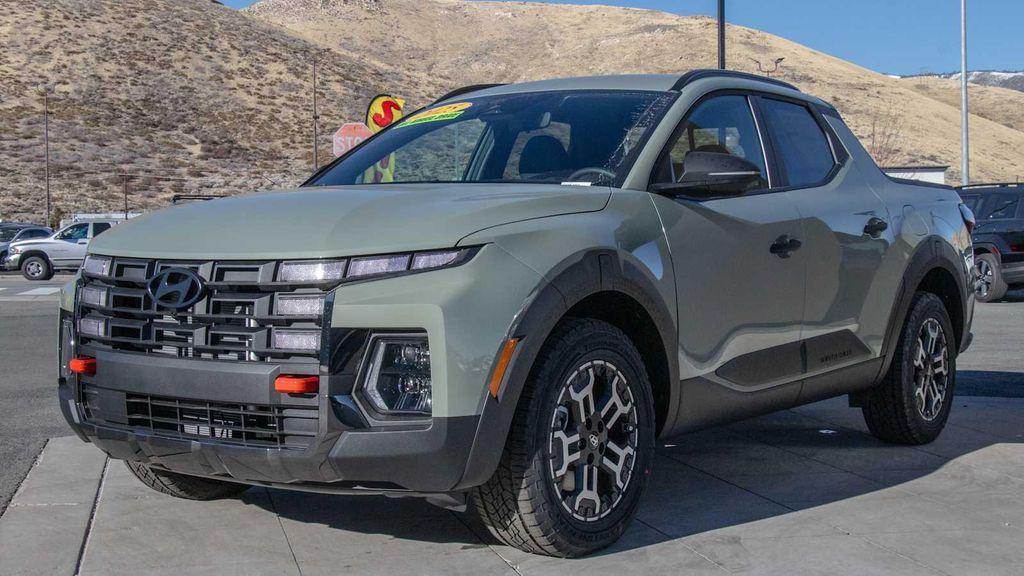 new 2025 Hyundai SANTA CRUZ car, priced at $40,204