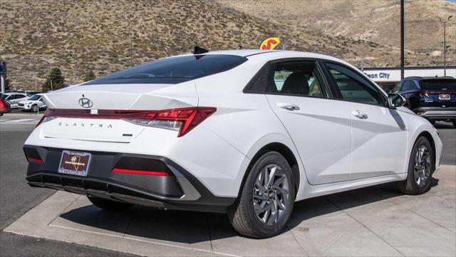 new 2025 Hyundai ELANTRA HEV car, priced at $27,630