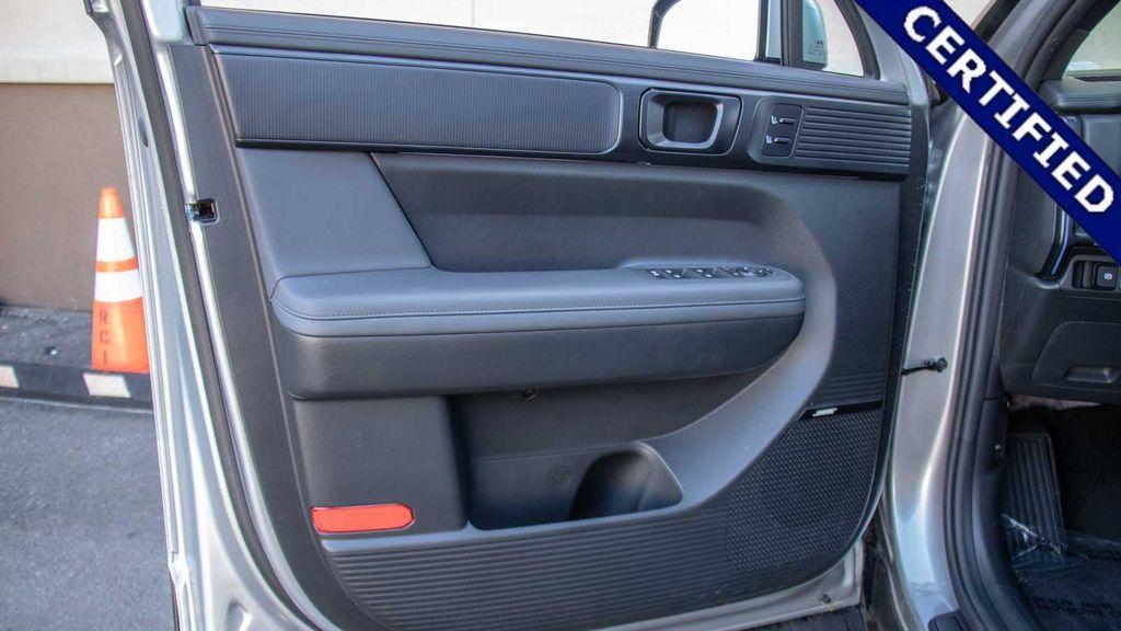 used 2024 Hyundai SANTA FE HEV car, priced at $41,450