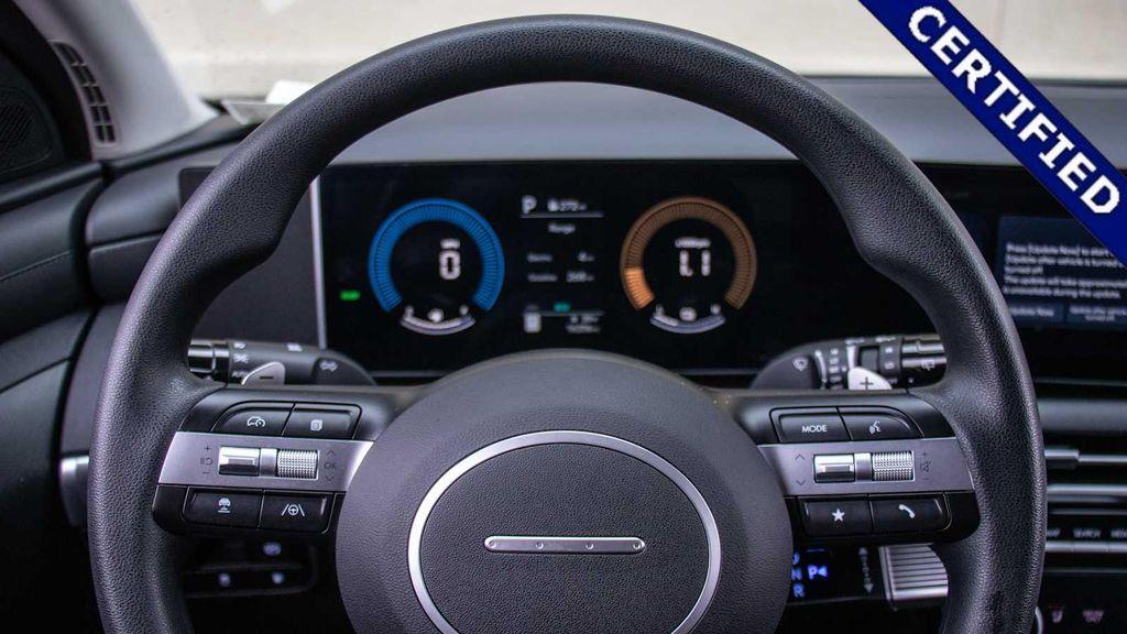 used 2025 Hyundai TUCSON Plug-In Hybrid car, priced at $33,950