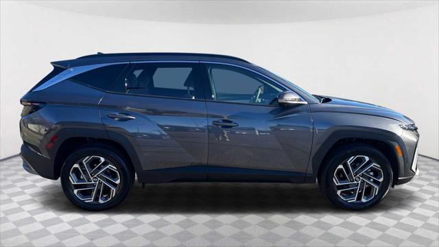 new 2025 Hyundai TUCSON Hybrid car, priced at $43,460