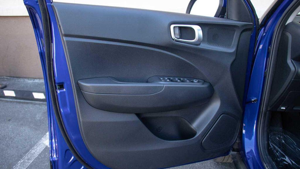 new 2025 Hyundai Venue car, priced at $23,254