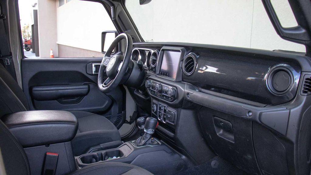 used 2022 Jeep Gladiator car, priced at $29,950
