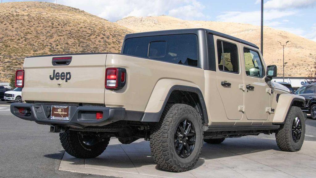 used 2022 Jeep Gladiator car, priced at $29,950