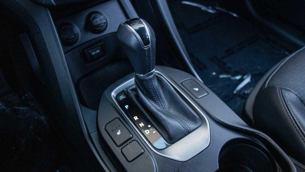 used 2013 Hyundai Santa Fe car, priced at $6,650