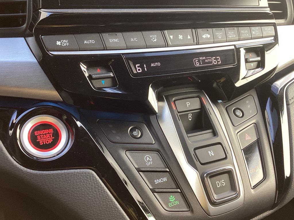 used 2025 Honda Odyssey car, priced at $42,981