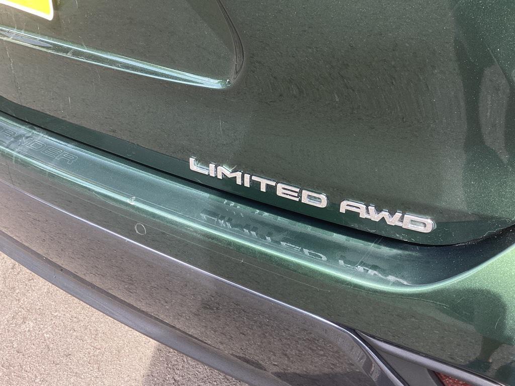 used 2023 Toyota Highlander car, priced at $41,974