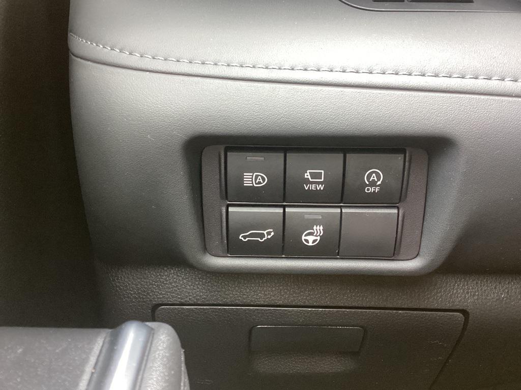 used 2023 Toyota Highlander car, priced at $41,974