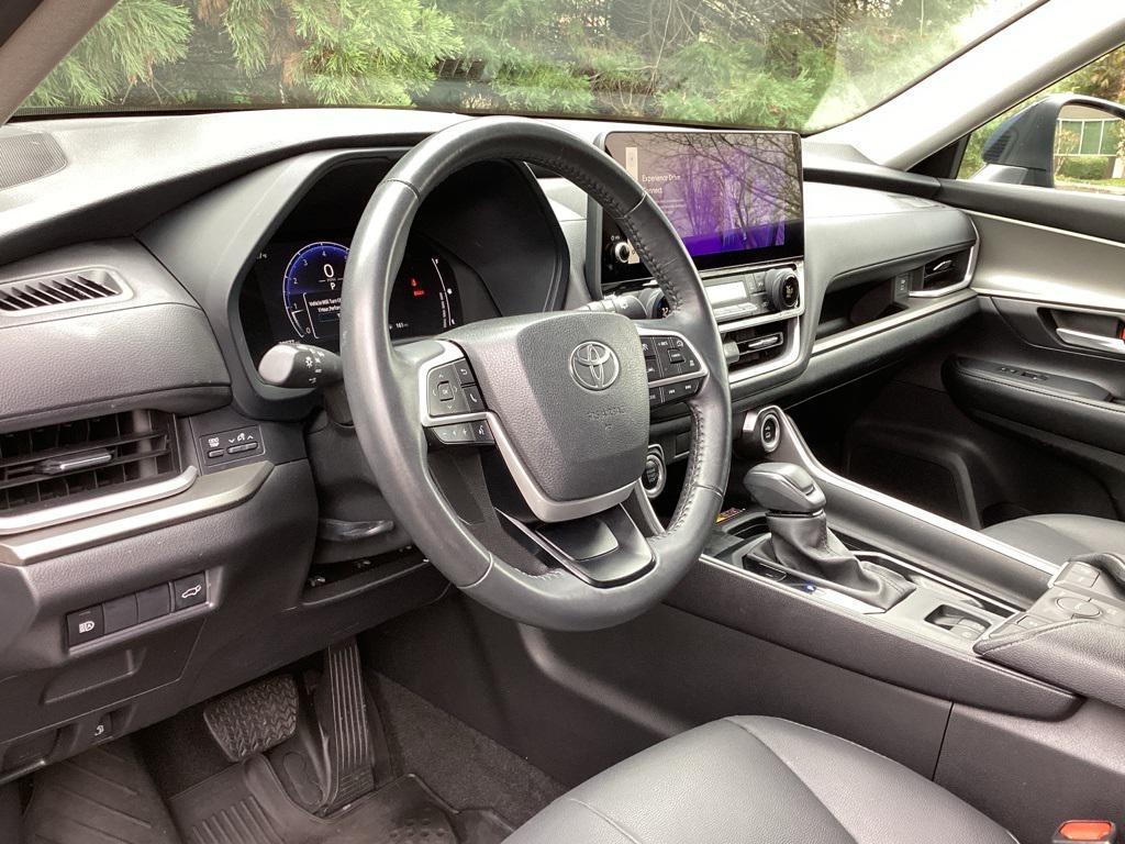 used 2024 Toyota Grand Highlander car, priced at $44,981