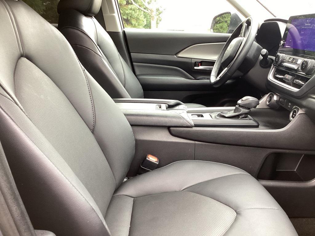 used 2024 Toyota Grand Highlander car, priced at $44,981