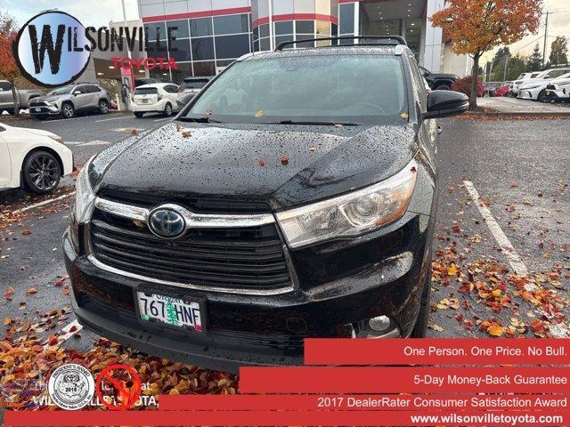 used 2016 Toyota Highlander Hybrid car, priced at $26,981