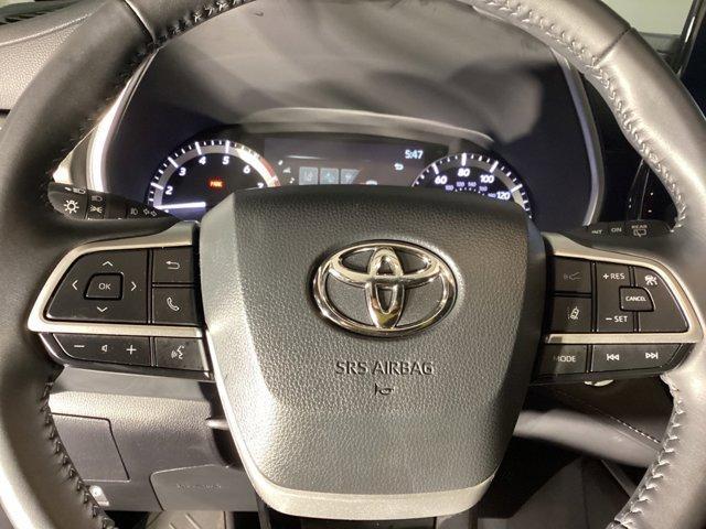 used 2023 Toyota Highlander car, priced at $36,981