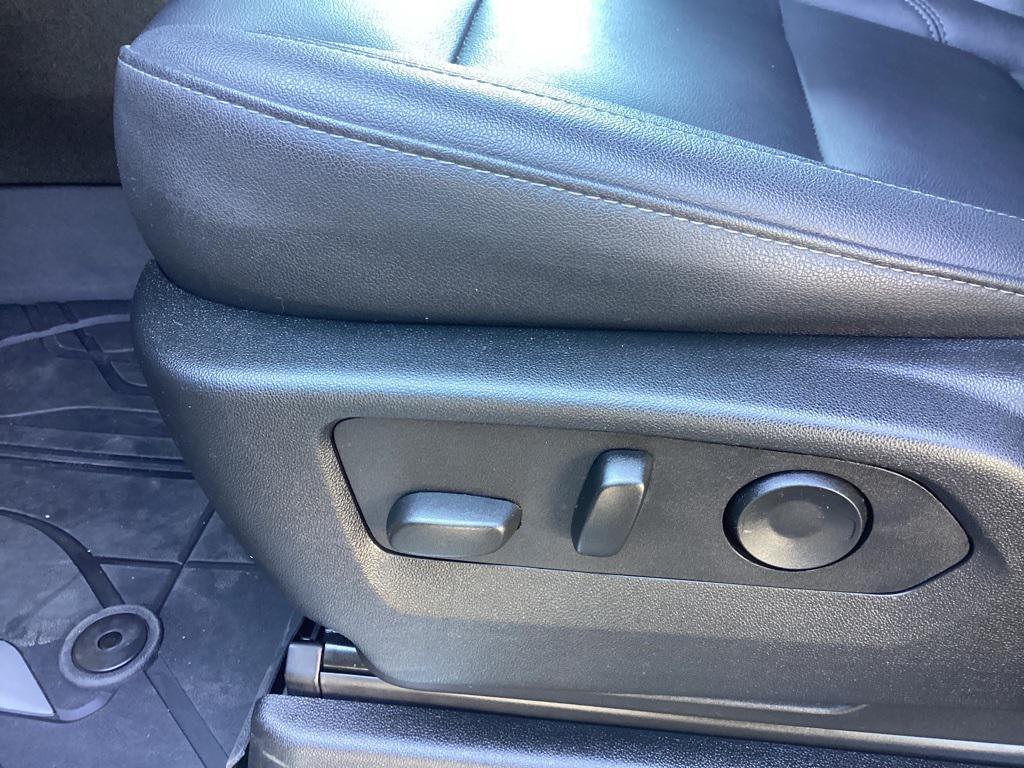 used 2024 Chevrolet Tahoe car, priced at $65,981