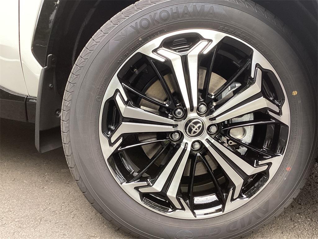 new 2025 Toyota RAV4 Hybrid car, priced at $51,662