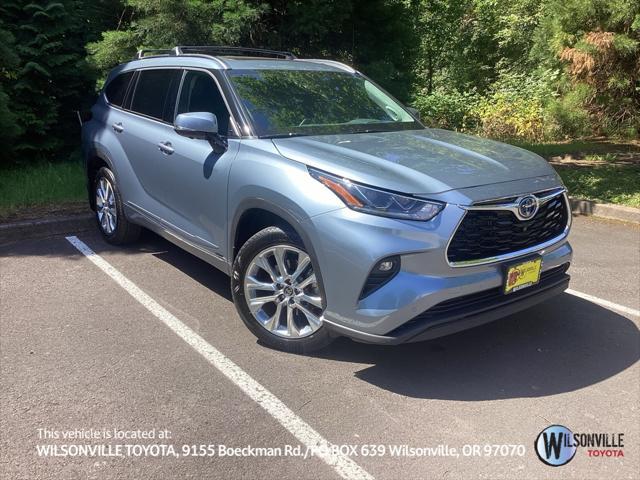 used 2023 Toyota Highlander Hybrid car, priced at $50,981