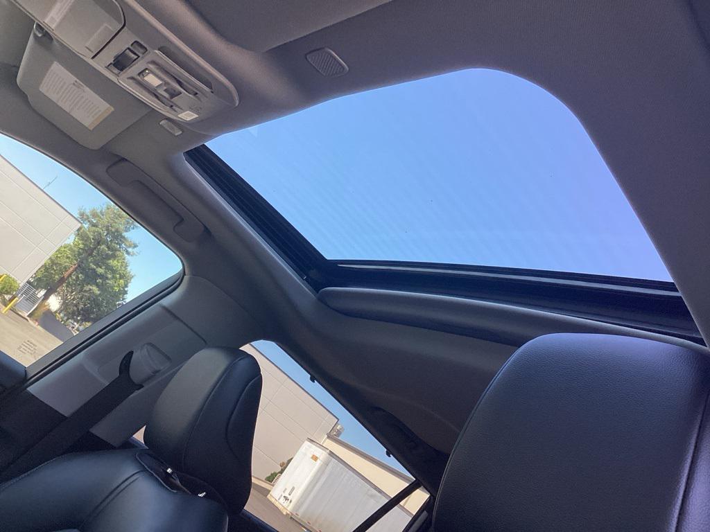 used 2023 Toyota Highlander car, priced at $39,981