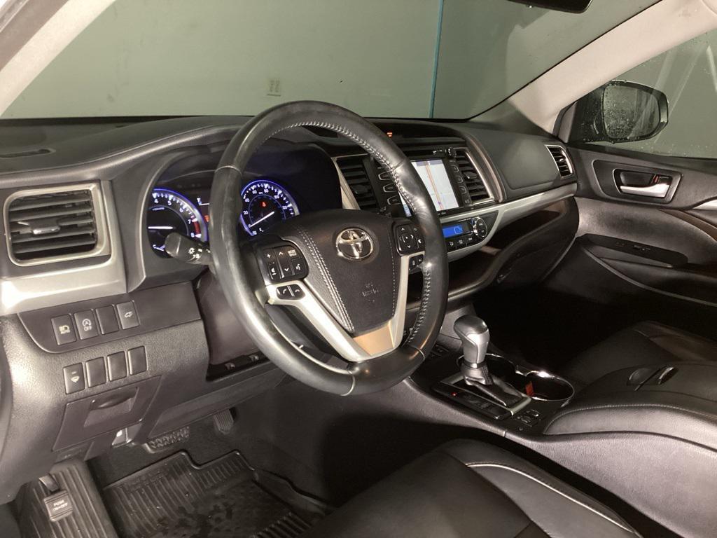 used 2018 Toyota Highlander car, priced at $22,481