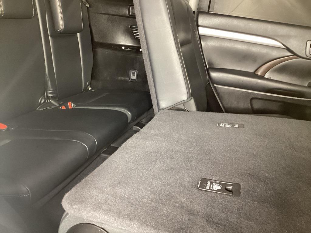 used 2018 Toyota Highlander car, priced at $22,481
