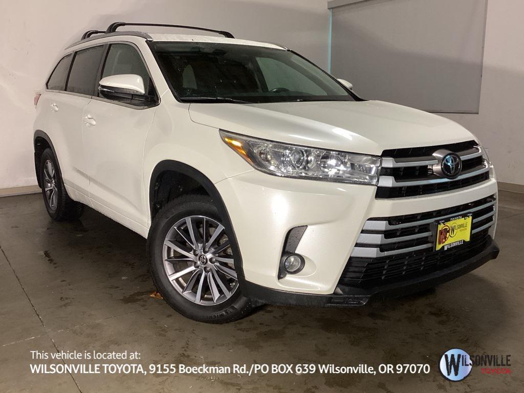 used 2018 Toyota Highlander car, priced at $22,481