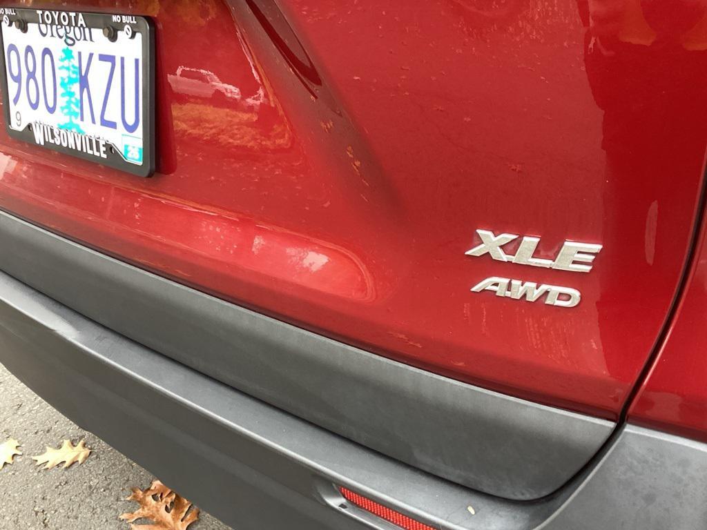 used 2020 Toyota RAV4 car, priced at $21,481