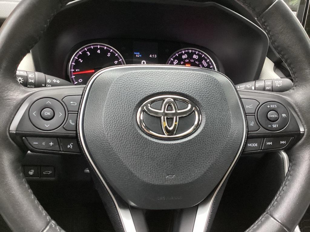 used 2020 Toyota RAV4 car, priced at $21,481