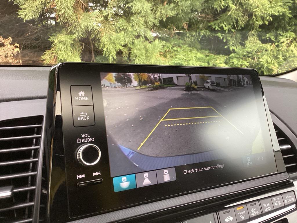 used 2026 Honda Odyssey car, priced at $40,481