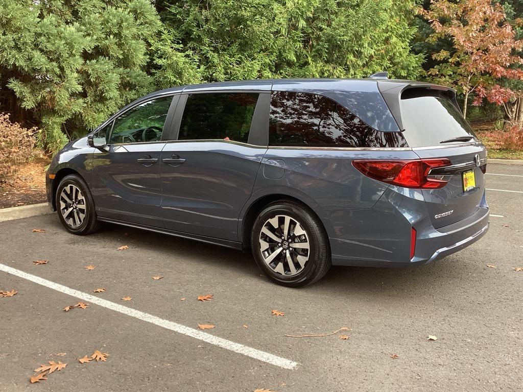 used 2026 Honda Odyssey car, priced at $40,481
