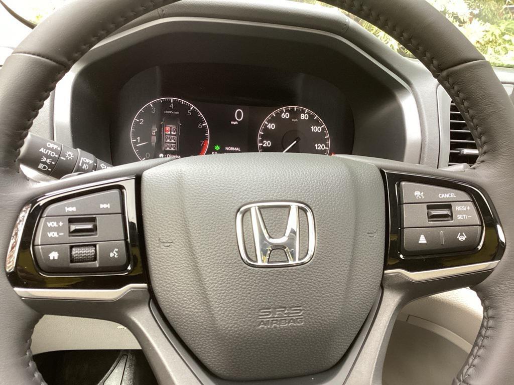 used 2026 Honda Odyssey car, priced at $40,481