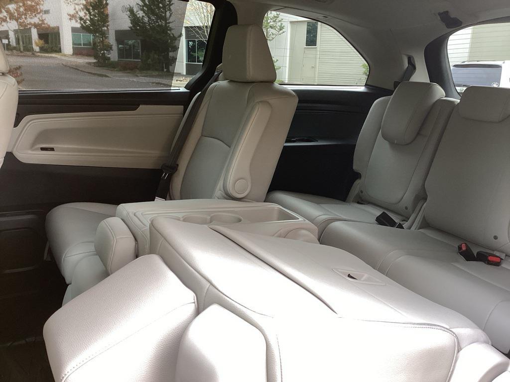 used 2026 Honda Odyssey car, priced at $40,481