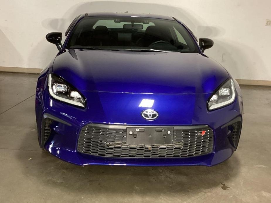 used 2023 Toyota GR86 car, priced at $30,981