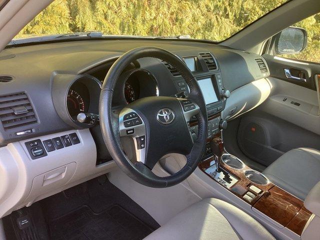 used 2012 Toyota Highlander car, priced at $17,981