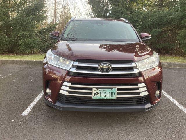 used 2018 Toyota Highlander car, priced at $22,981